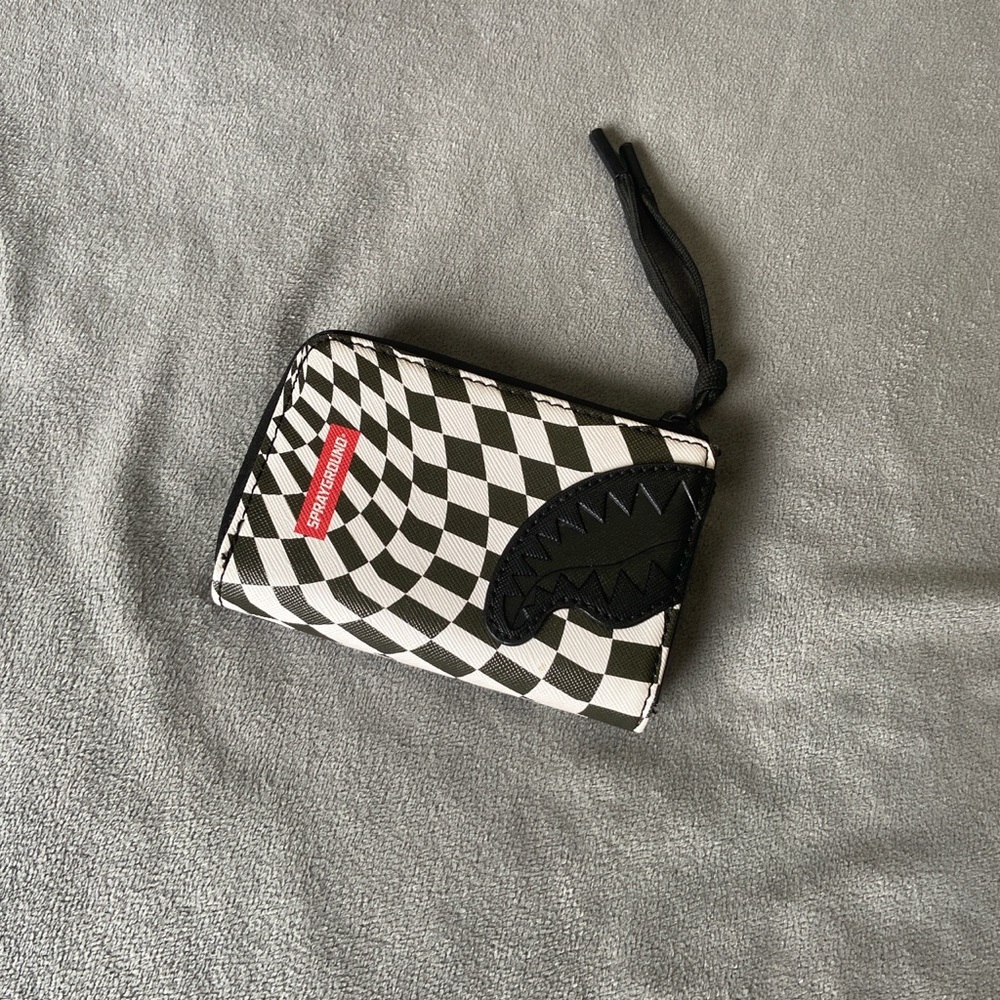 checkered zumiez wallet